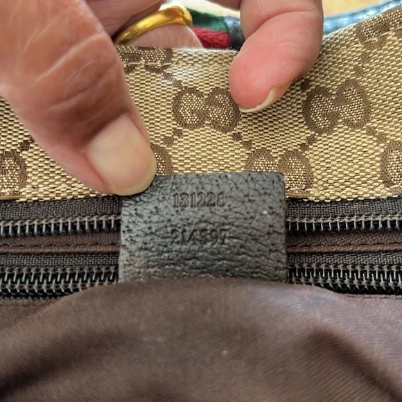 Gucci Bag ❤️ - Picture 11 of 15